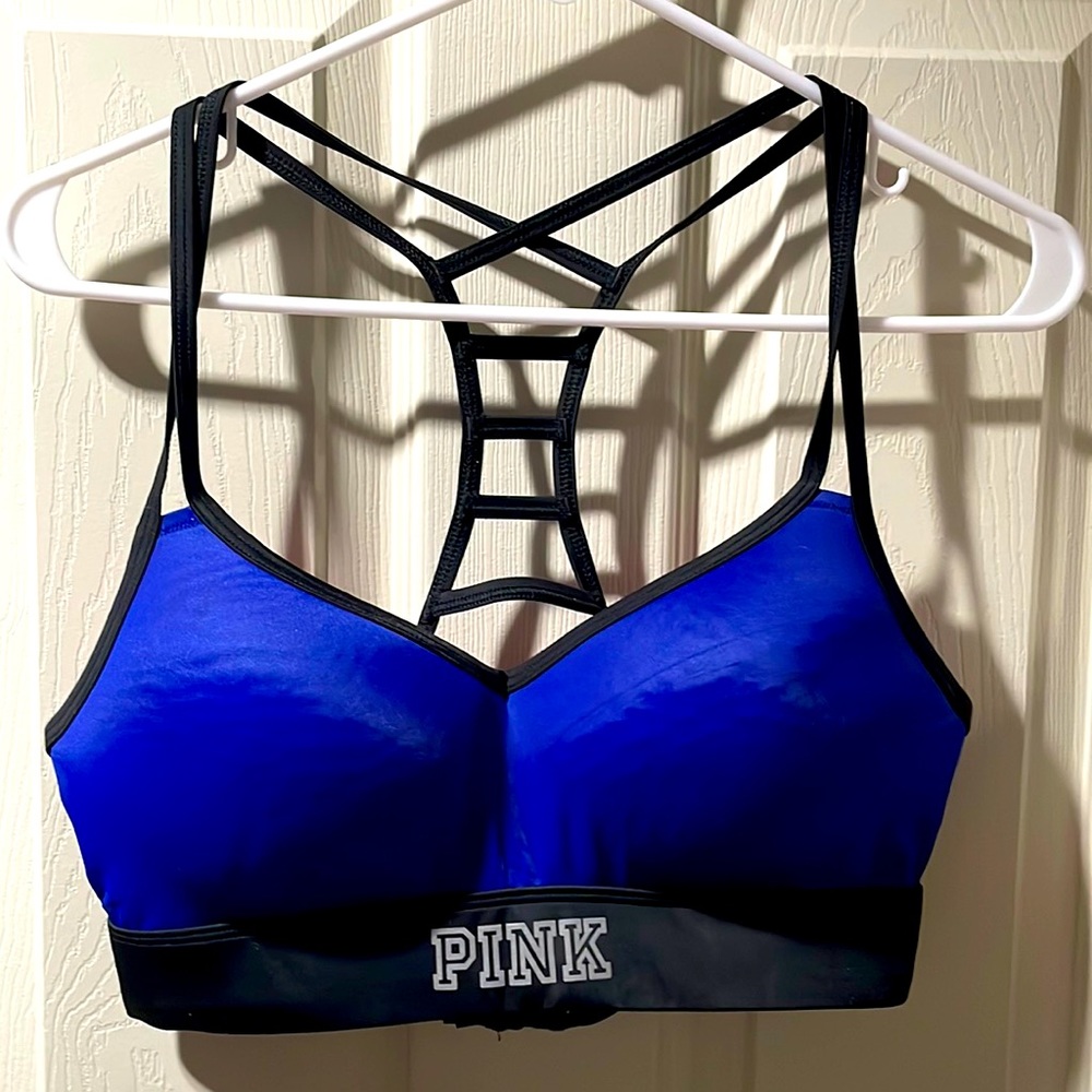 Victoria Secret PINK sports bra